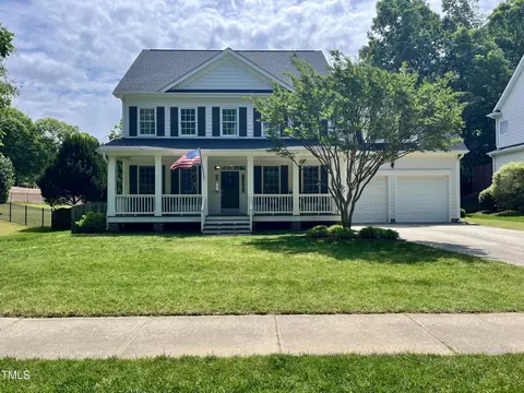 106 Lyndenbury Dr, Apex, NC 27502