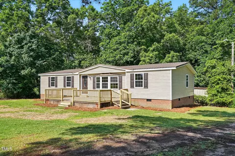 1392 L Cooper Rd, Cameron, NC 28326