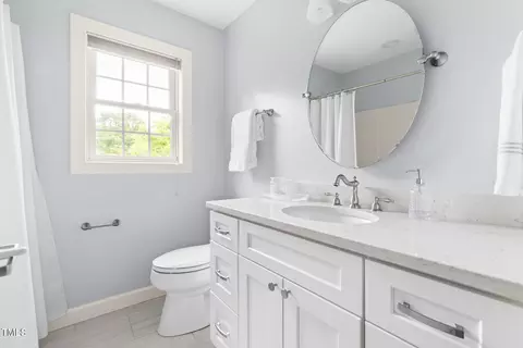 Bath - 601 Culpepper Ct, Durham, NC 27712 photo 6 of 7