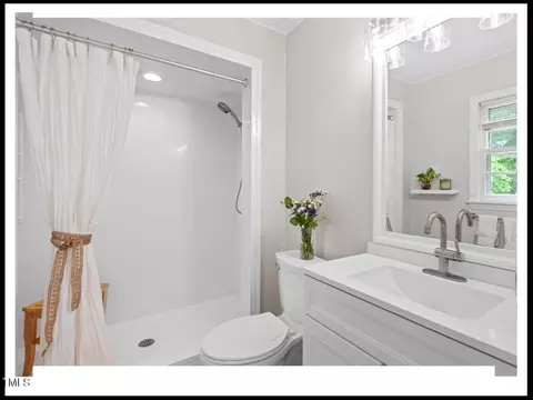 Bath - 216 Brook Ln, Durham, NC 27712 photo 2 of 4