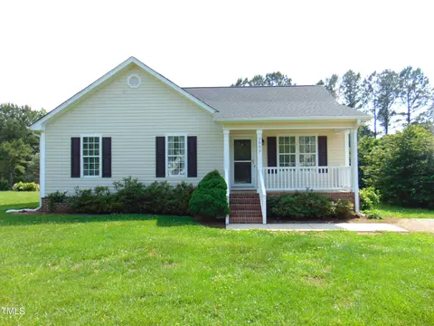3803 Ridgewood Dr, Franklinton, NC 27525