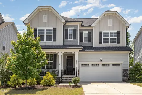 2885 Farmhouse Dr, Apex, NC 27502