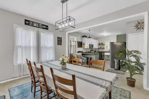 Dining - 1011 Burch Ave, Durham, NC 27701 photo 2 of 6