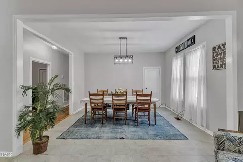 Dining - 1011 Burch Ave, Durham, NC 27701 photo 4 of 6