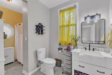 Bath - 1011 Burch Ave, Durham, NC 27701 photo 1 of 4