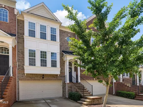 8722 Macedonia Lake Dr, Cary, NC 27518