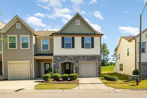 5031 Eagle Stone Ln, Raleigh, NC 27610