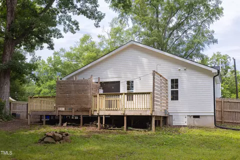 Exterior - 212 E Rockway St, Durham, NC 27704 photo 14 of 17