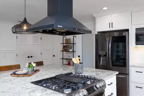 Kitchen - 212 E Rockway St, Durham, NC 27704 photo 6 of 8