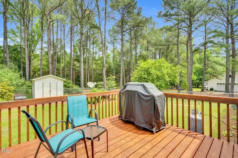 Exterior - 110 Phyllis Dr, Benson, NC 27504 photo 9 of 12
