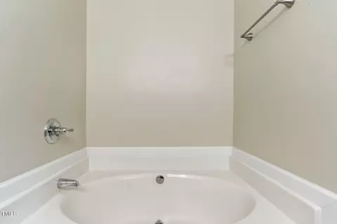 Bath - 110 Phyllis Dr, Benson, NC 27504 photo 2 of 3
