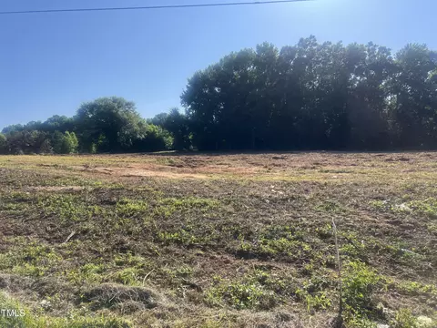 6417 Elevation Rd, Benson, NC 27504 photo 3