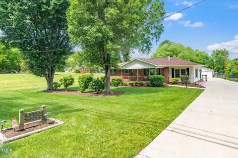2925 Redwood Rd, Durham, NC 27704