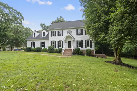 2705 Vestry Way, Raleigh, NC 27613