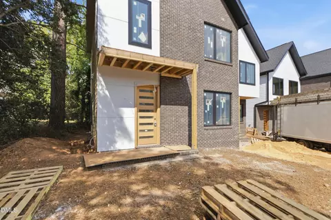 1806 Pershing Rd, Raleigh, NC 27608