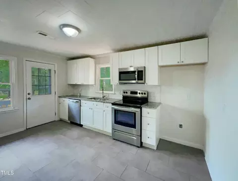 600 Cecil St, Durham, NC 27707 photo 21