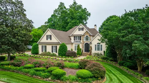 608 Greyrock Rd, Whitsett, NC 27377