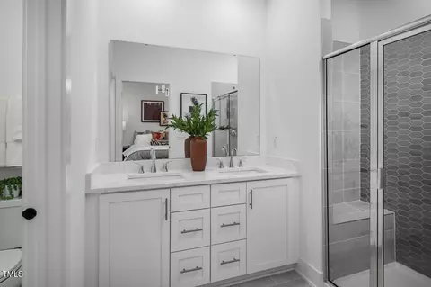 Bath - 1006 Regalia Rd #4, Durham, NC 27713 photo 2 of 2