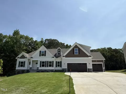322 Busterfield Ct, Benson, NC 27504
