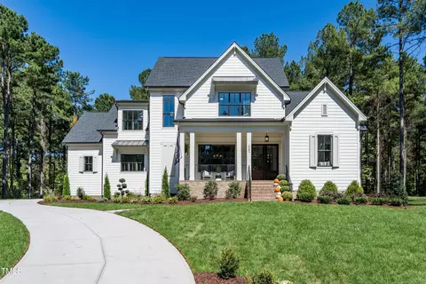 476 Mollie Meadow Dr, Zebulon, NC 27597