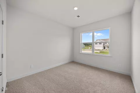 Bedroom - 10867 Beard Way, Bailey, NC 27807 photo 5 of 10