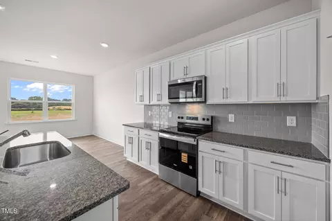 Kitchen - 10867 Beard Way, Bailey, NC 27807 photo 7 of 8