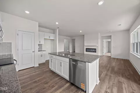 Kitchen - 10867 Beard Way, Bailey, NC 27807 photo 5 of 8