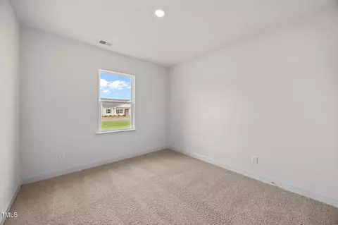Bedroom - 10867 Beard Way, Bailey, NC 27807 photo 6 of 10