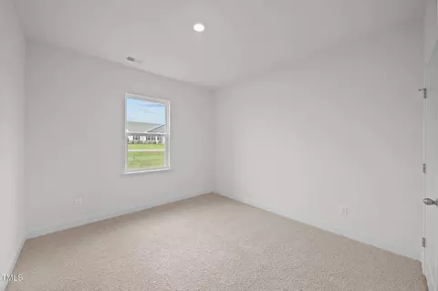 Bedroom - 10890 Beard Way, Bailey, NC 27807 photo 5 of 7