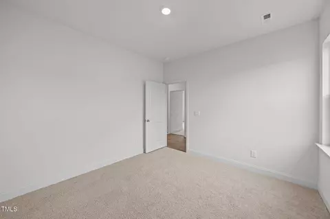 Bedroom - 10890 Beard Way, Bailey, NC 27807 photo 4 of 7