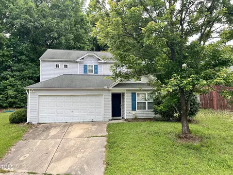 5911 Endsley Ct, Raleigh, NC 27610