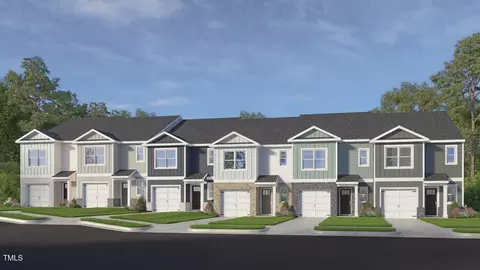 5223 Red Crimson Dr, Willow Spring, NC 27592