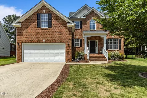 110 Fairchild Downs Pl, Cary, NC 27518