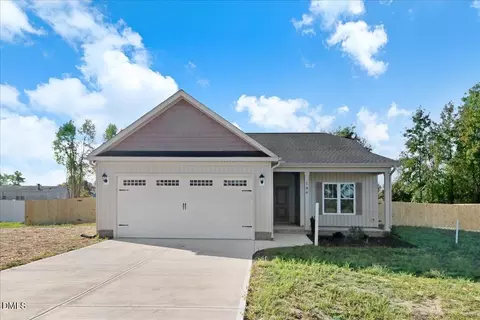 104 E Sillinger Dr, Goldsboro, NC 27534