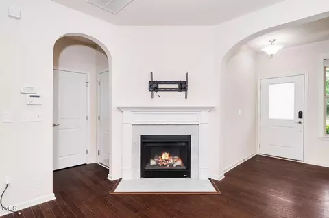 Entry Way - 114 Constitution Dr, Durham, NC 27705 photo 2 of 3