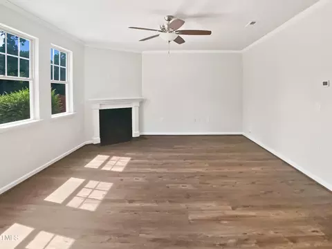 617 Hiddenbrook Dr, Durham, NC 27703 photo 5