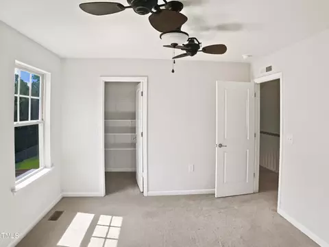 617 Hiddenbrook Dr, Durham, NC 27703 photo 15