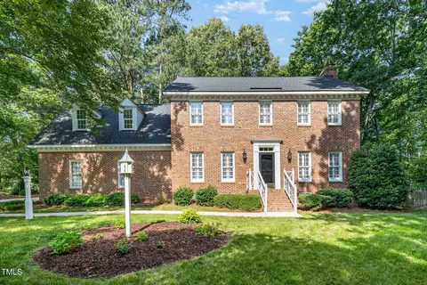 4020 Gumleaf Dr, Apex, NC 27539