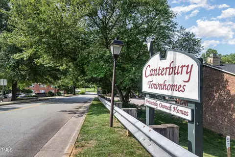 103 Coleridge Ct, Carrboro, NC 27510