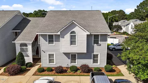 113 W Victoria Ct #C, Greenville, NC 27834