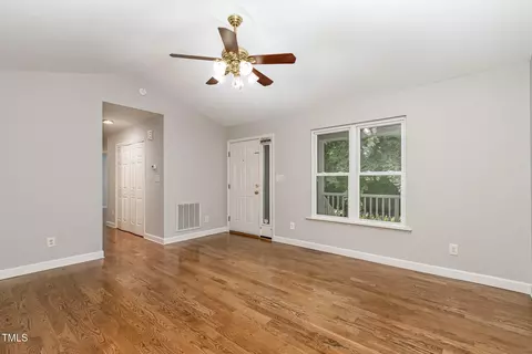 2805 Evans St, Durham, NC 27705 photo 10