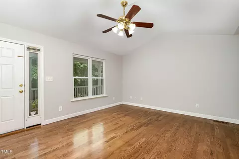 2805 Evans St, Durham, NC 27705 photo 9