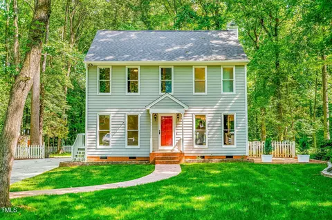 114 Bonaparte Dr, Hillsborough, NC 27278
