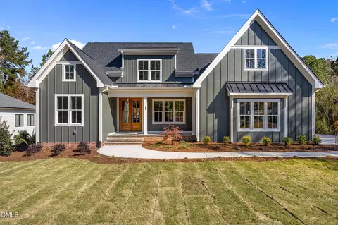 93 Bur Oak Ct, Pittsboro, NC 27312
