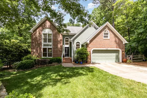 108 Hanover Pl, Chapel Hill, NC 27516