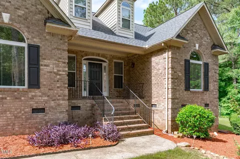 1016 Luminary Ln, Willow Spring, NC 27592