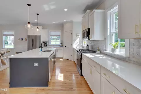 3003 University Dr, Durham, NC 27707 photo 17