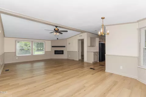 165 Dawn Rd, Benson, NC 27504 photo 7