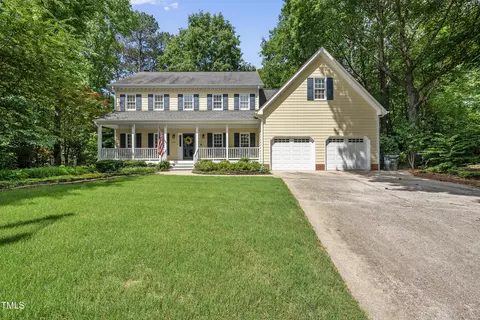 1007 Surry Dale Ct, Apex, NC 27502