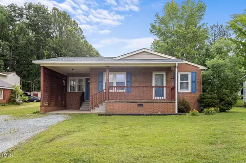 1416 Chestnut St, Roxboro, NC 27573